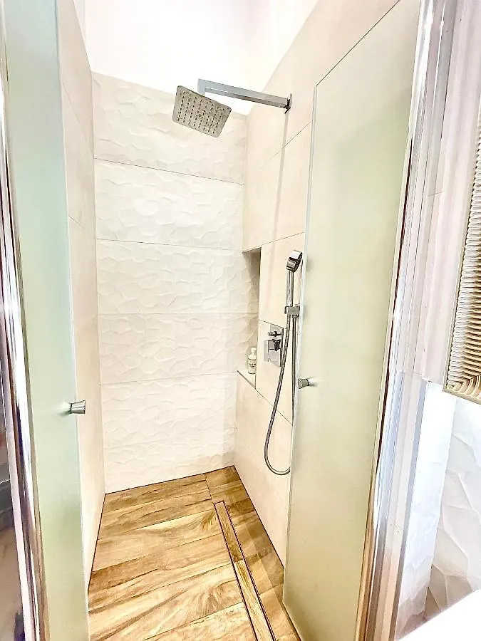 Dream Design Apartment - 3 Bedrooms & Finn Sauna Budapest