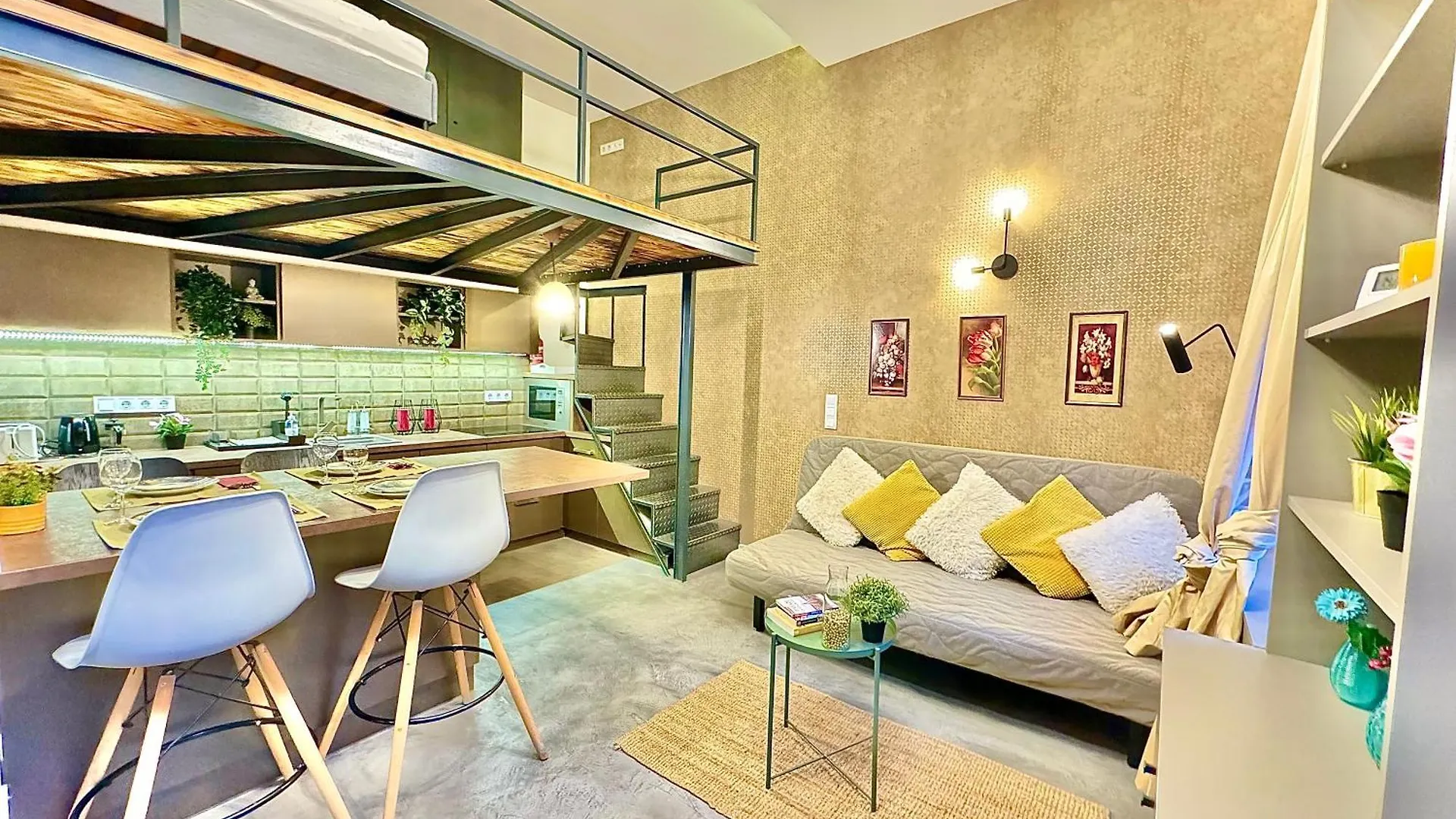 Dream Design Apartment - 3 Bedrooms & Finn Sauna Budapest Hungary